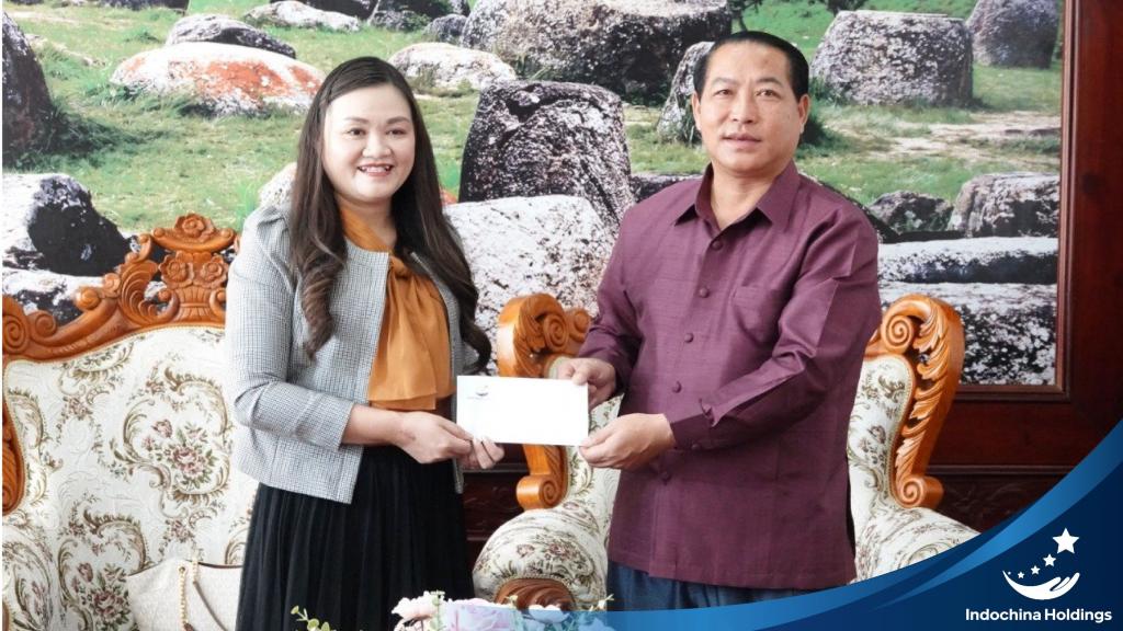 tỉnh trưởng xiêng khoảng